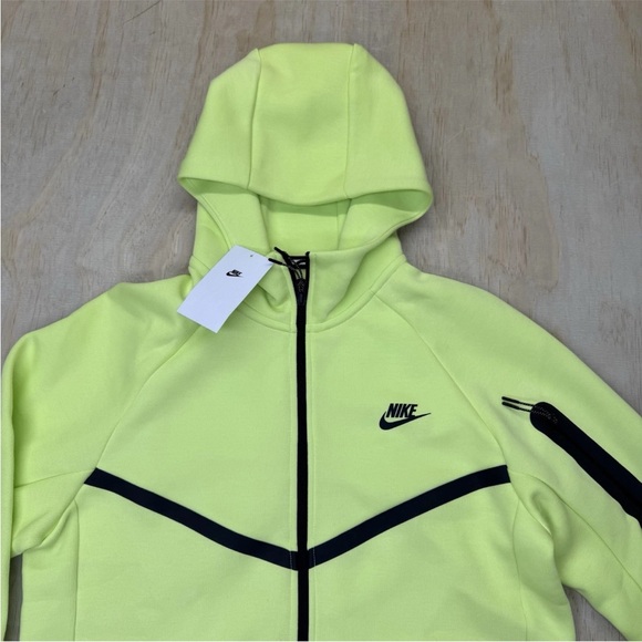 Nike Tech Fleece Windrunner Full Zip Jacket Men M Tall Neon Yellow HV0949-736 - Picture 3 of 4